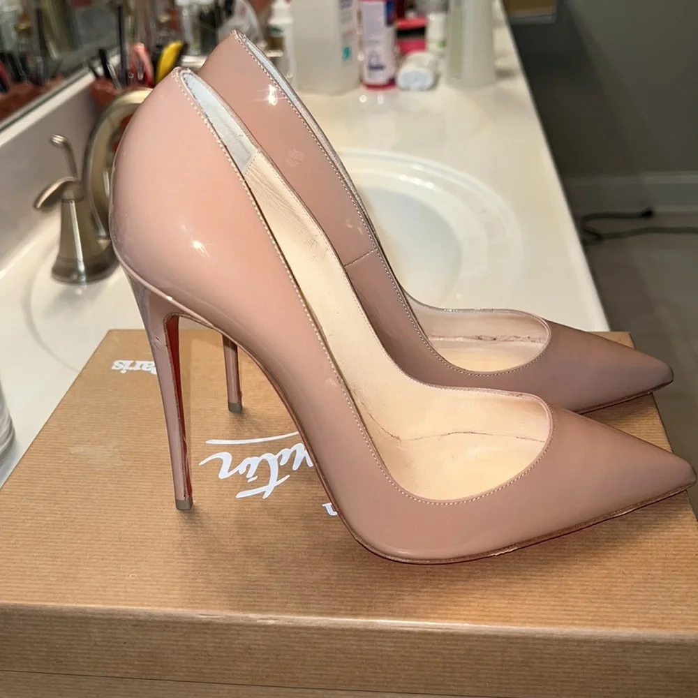 Christian Louboutin Nude Patent Leather So Kate 38.5 - Picture 1 of 10